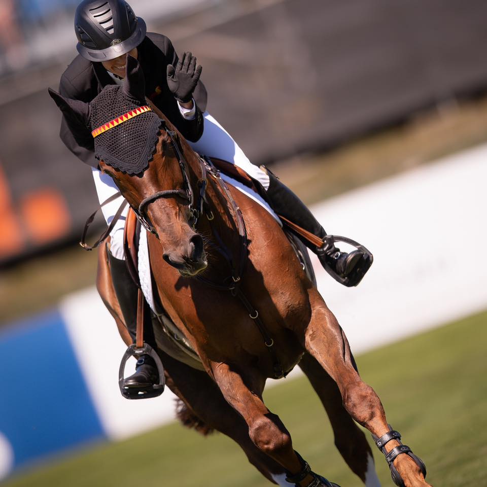 Equine & Canine Omega Complete Canada Southern Equine Distributing